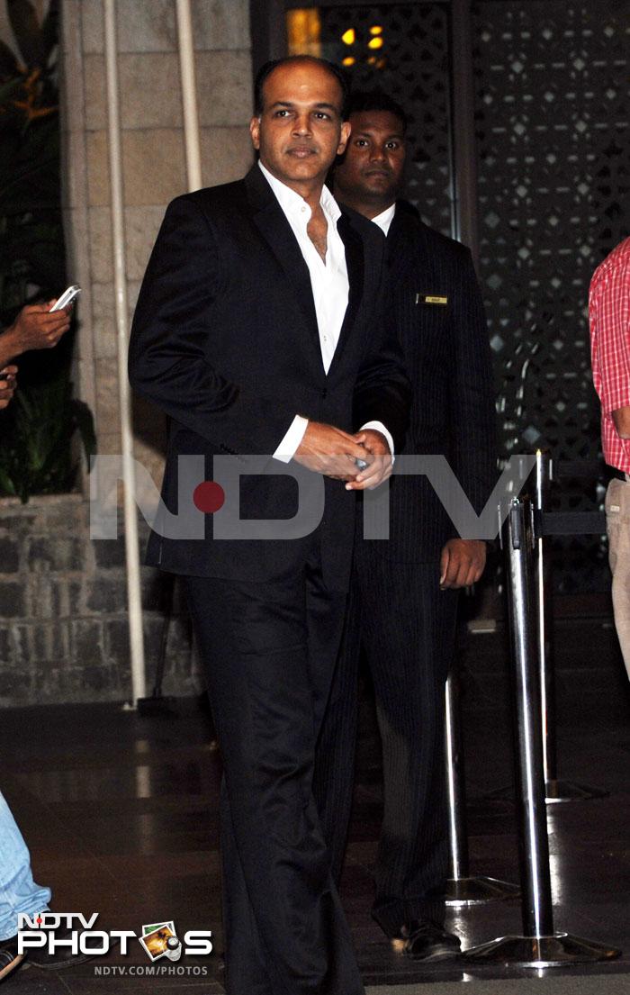 Director Ashutosh Gowariker was dressed in formals.