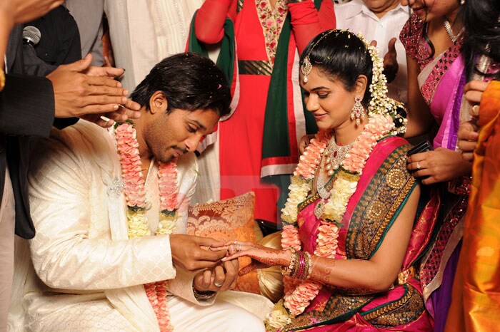 Telugu hearthrob Allu Arjun got engaged to Hyderabad girl Sneha Reddy at a private ceremony in November attended by family, including superstar uncle Chiranjeevi.