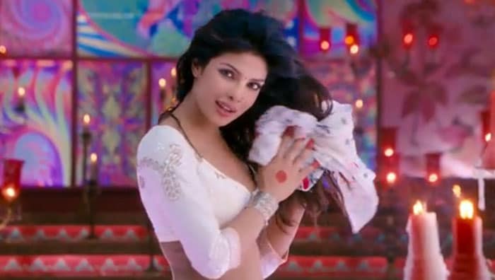 <i>Ram Chahe Leela ? Ram-Leela</i>

After making international waves with her hit singles In My City and Exotic, Priyanka Chopra was a Desi Girl once more with this modern <i>mujra</i> number, dressed in a white choli and skirt.