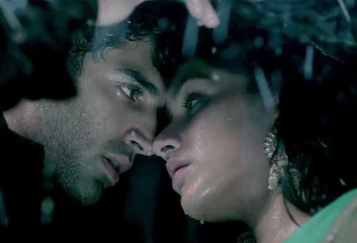 <i>Tum Hi Ho ? Aashiqui 2</i>

The original Aashiqui was loved for its melodious soundtrack and the second film continued where the first had left off with this song that became the new love anthem for the new generation of movie-goers.