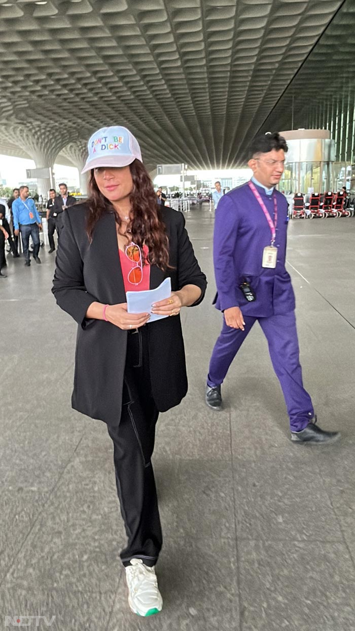 Trust Deepika Padukone, Gauri Khan And Allu Arjun To Serve The Best Airport Fashion