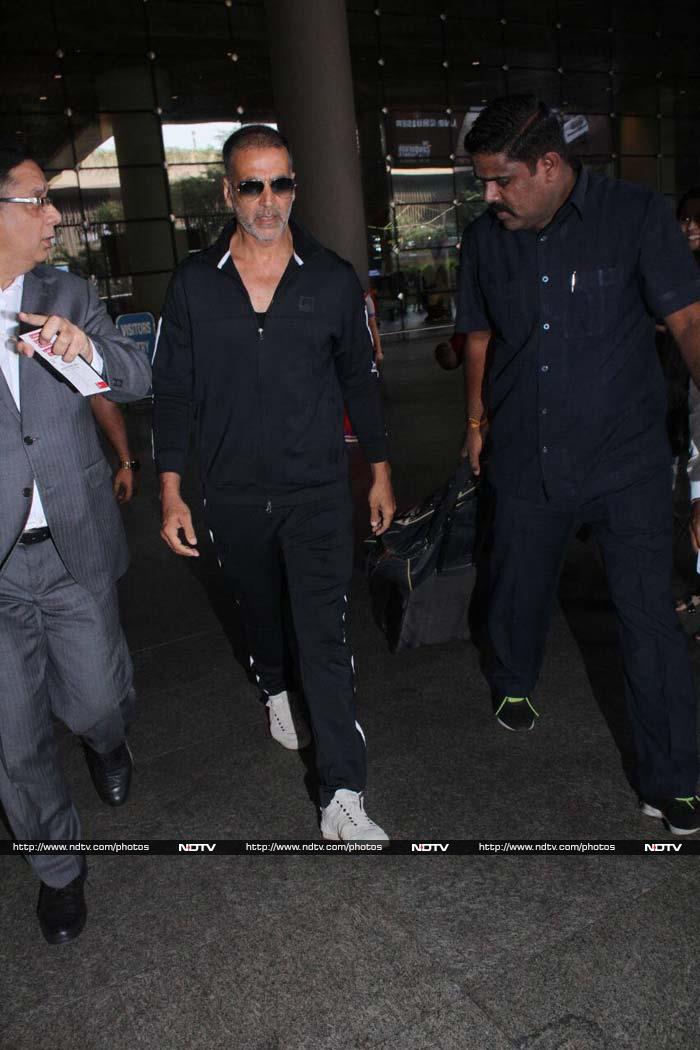 Akshay, Twinkle And Nitara Are Back From Cape Town Vacation