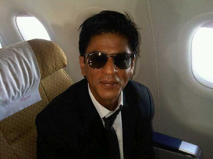 Mahesh Bhatt Posts SRK\'s Early-Morning Pic