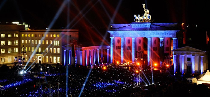 U2 rocks Berlin