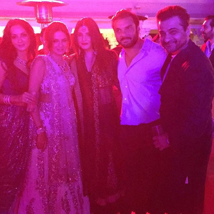 Waiting for Tonight: Jennifer Lopez in Udaipur For Hinduja Wedding