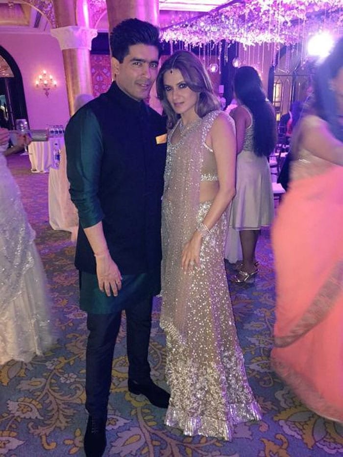 Bollywood Lives it Up at Sanjay Hinduja\'s Wedding Celebrations