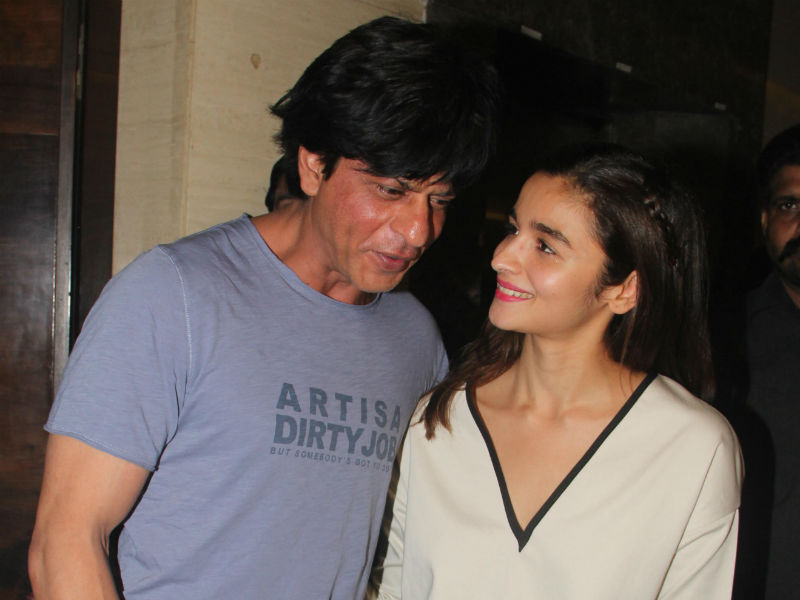 Shah Rukh, Katrina Make <i>Udta Punjab</i>'s Screening <i>Shaandaar</i>