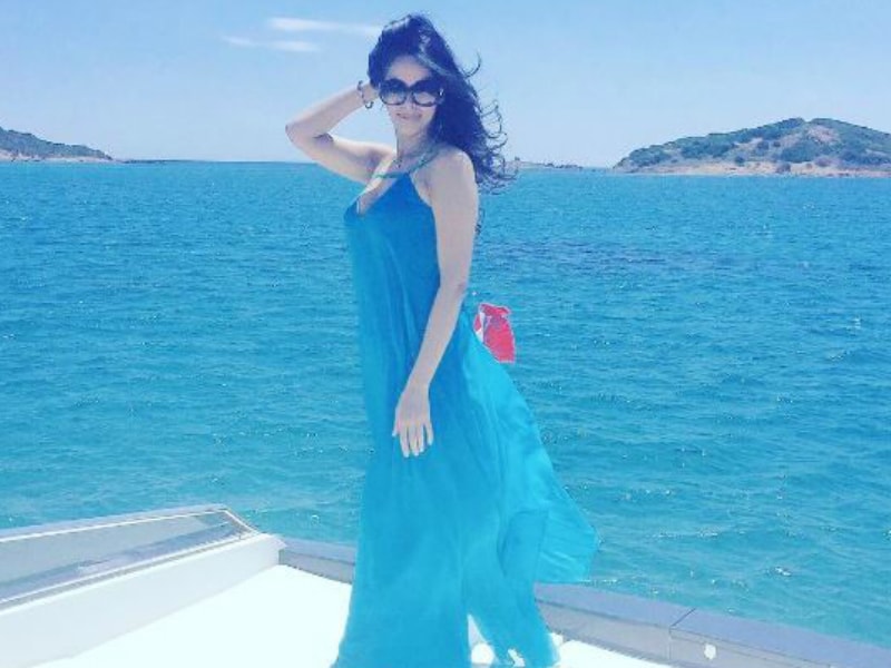 Photo : These Vacation Pics of Celebs Will Make You Book Tickets Right Away