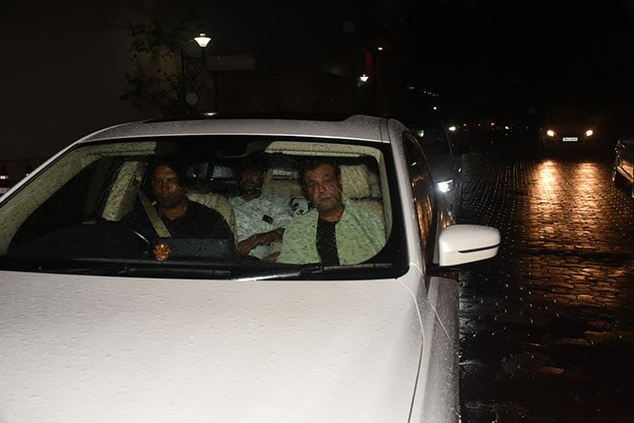 Varun Dhawan Watched JugJugg Jeeyo With Wife Natasha Dalal, Vicky Kaushal Arrived Solo