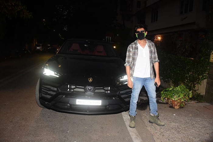 Kartik Aaryan was pictured with his new car in Bandra.