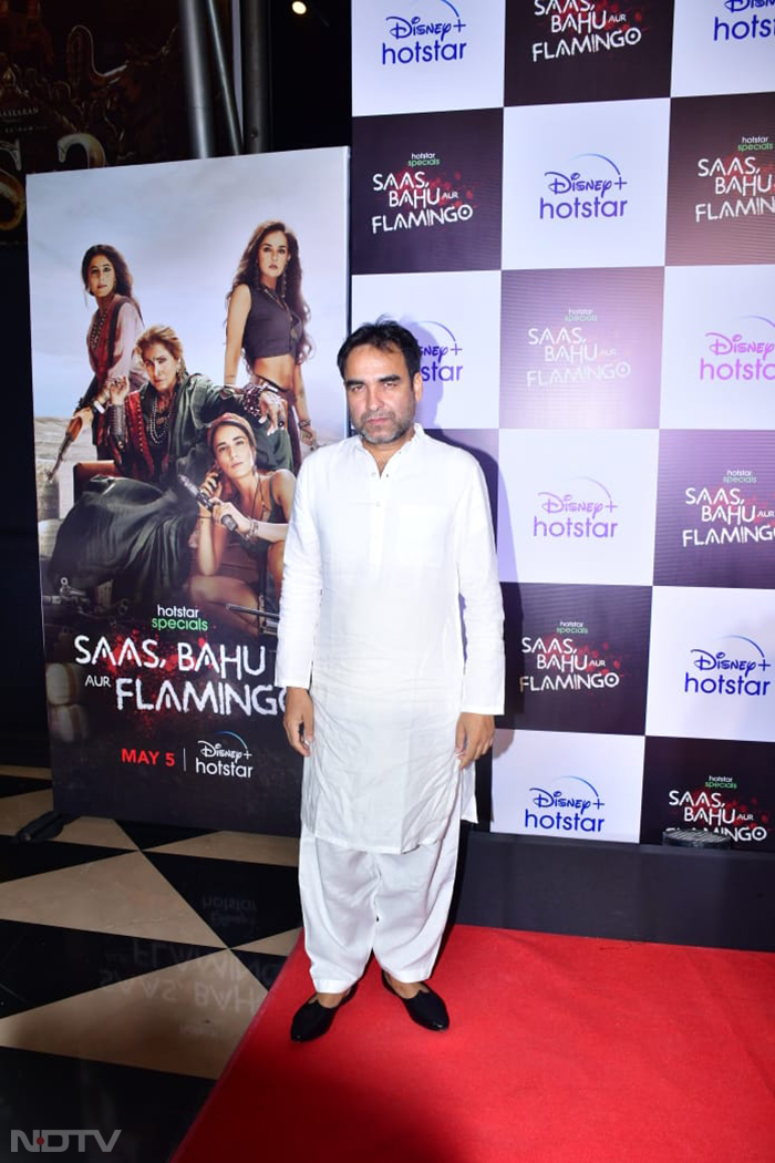 Vicky Kaushal And Others At Dimple Kapadia\'s Saas, Bahu Aur Flamingo Screening