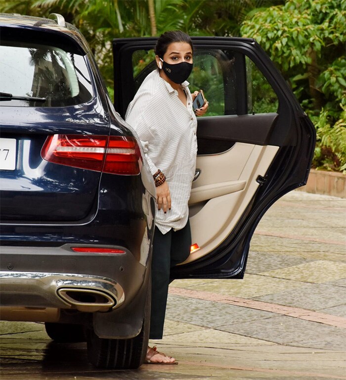 Vidya Balan was pictured in Juhu.