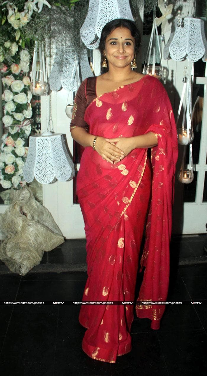 Vidya, Dia at Shahid\'s Birthday Party for his Father