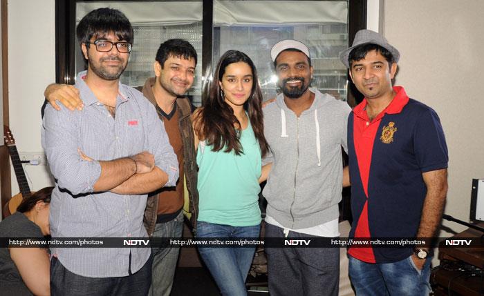 Elsewhere in the city, <i>ABCD 2</i> actress Shraddha Kapoor recorded  an unplugged version of the song <i>Bezubaan Phir Se</i> with the team from her film, including director Remo D'Souza.