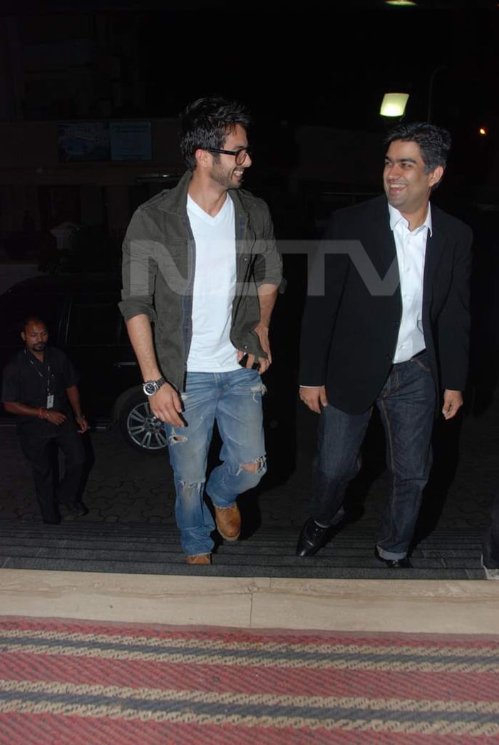 Shahid at the screening of Bebo\'s We Are Family