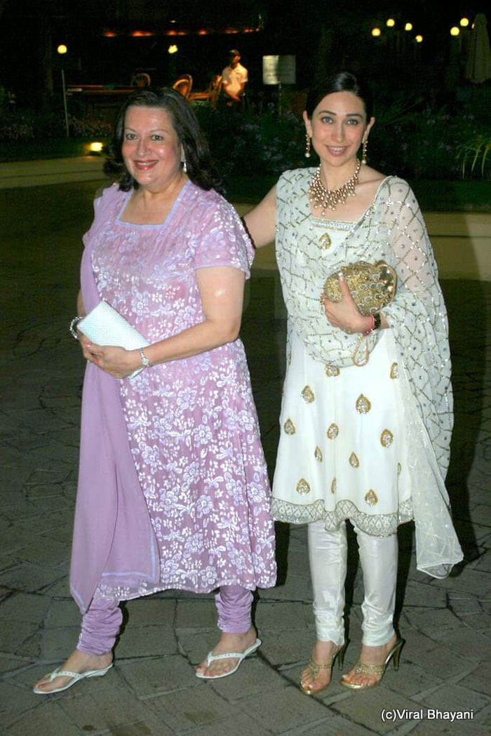 Karisma with mum Babita.