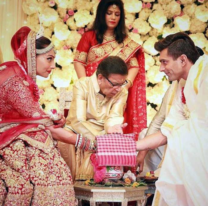 Wonderful Moments From Bipasha-Karan\'s Wedding Diary