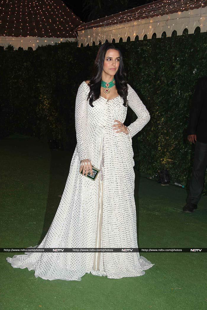 Katrina, Alia Turned Heads In White At A Wedding Reception