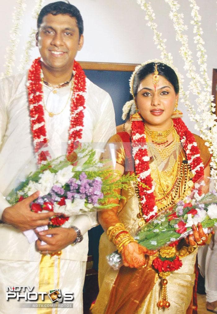 South actress Pranathi marries