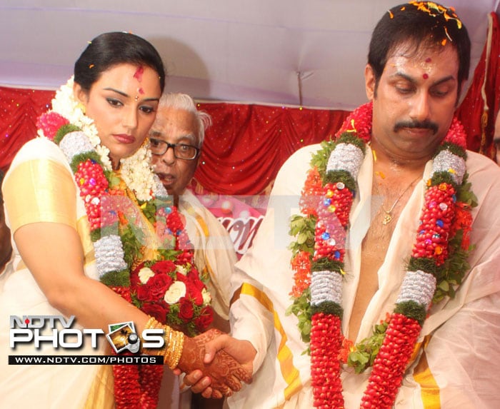 Swetha, Sreevalsan Menon Marriage