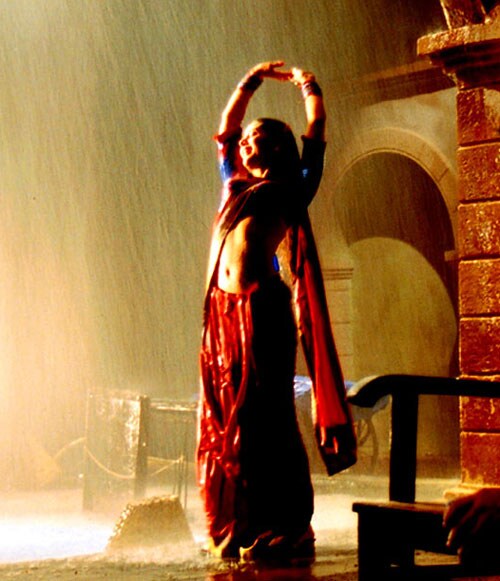 Closer to the present was Kareena Kapoor in <I>Chameli</i> in the song <I>Bhaage re mann</i>.
