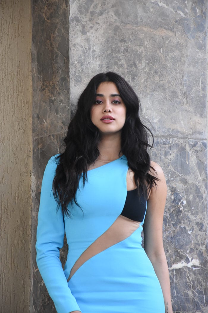 What Janhvi Kapoor"s Super Busy Day Looked Like