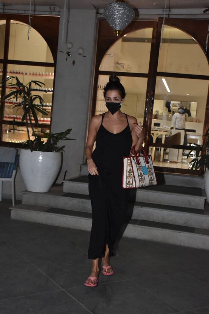 Malaika Arora was spotted outside a salon in Bandra, Mumbai on Sunday.