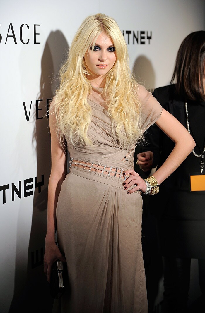 Actress Taylor Momsen attends the 2009 Whitney Museum Gala at The Whitney Museum of American Art on October 19, 2009 in New York City.(Photo: AFP)
