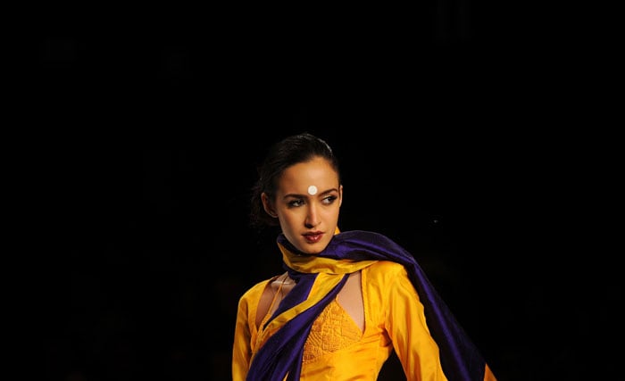 A model presents a creation by Indian designer Masaba during the Wills India Fashion Week in New Delhi on March 25, 2010.