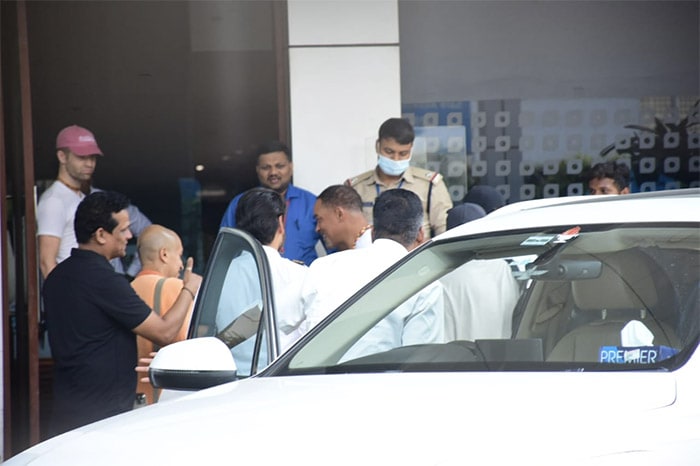 Will Smith Spotted At A Private Airport In Mumbai
