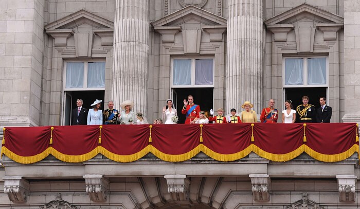 Kodak moment on the balcony: A spectacular view for the enthusiastic crowd below.