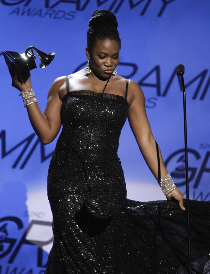 India.Arie accepts the award for best urban alternative performance for "Pearls" at the Grammy Awards on Sunday, Jan. 31, 2010, in Los Angeles. (Photo: AP)