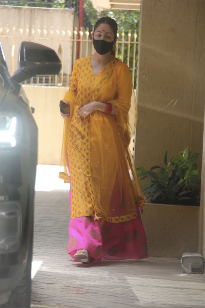 Newlywed Actress Yami Gautam\'s Day Out