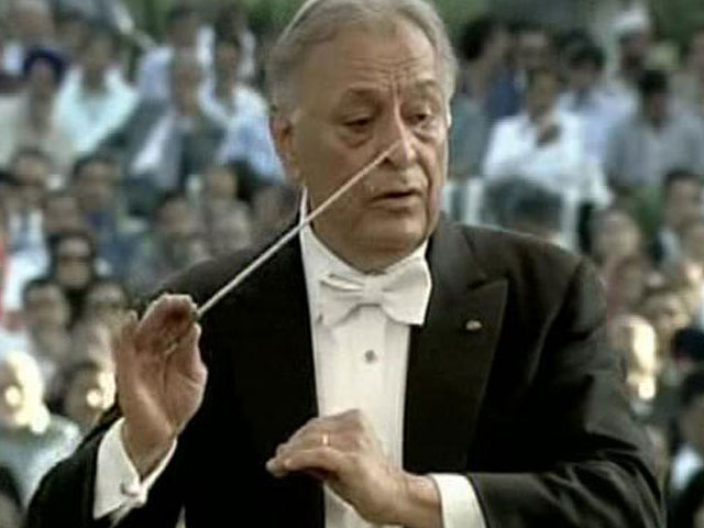 Music maestro Zubin Mehta performs in Kashmir