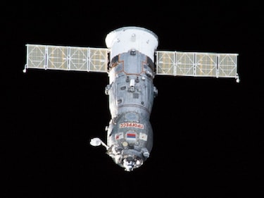 धरती से 400 km ऊपर अंतरिक्ष में टहलेंगे दो रूसी अंतरिक्ष यात्री, Nasa दिखाएगी LIVE स्&zwj;पेसवॉक