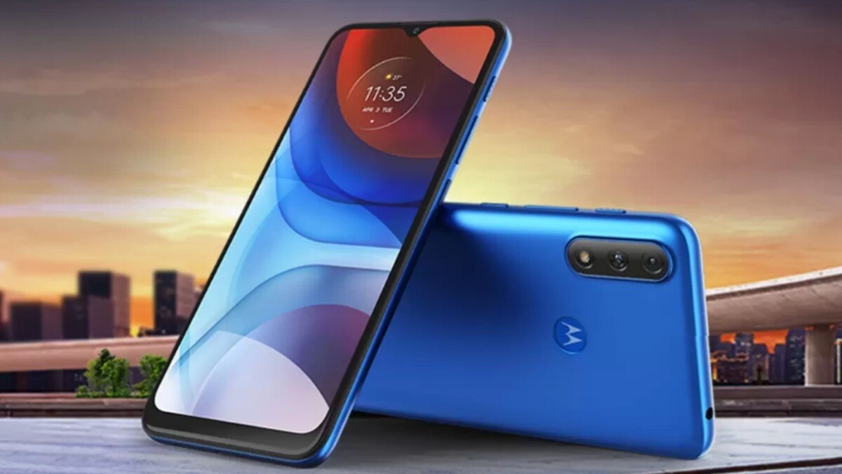 Moto E7 Power को यस बैंक क्रेडिट कार्ड के जरिए 7 पर्सेंट डिस्काउंट के साथ खरीदा जा सकता है। Flipkart Axis Bank क्रेडिट कार्ड के जरिए 5 पर्सेंट का डिस्काउंट मिल रहा है। फोन को 522 रुपये की EMI ऑप्शन के साथ भी खरीदा जा सकता है।