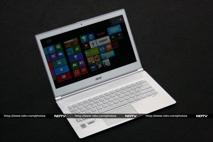 The Acer Aspire S7 is powered by a dual-core Intel Core i5-4200U processor running at 1.6 GHz.