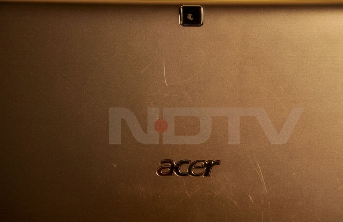 The tablet/netbook houses two Acer CrystalEye 1.3-megapixel webcams. One at the rear for taking pictures and the other is front facing for video chat. The rear camera doesn't feature a flash. (Photo : Harshit Walia)