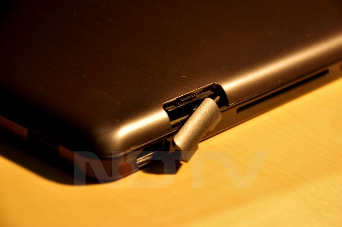 An SD card reader too finds its place next to the HDMI port. (Photo : Harshit Walia)