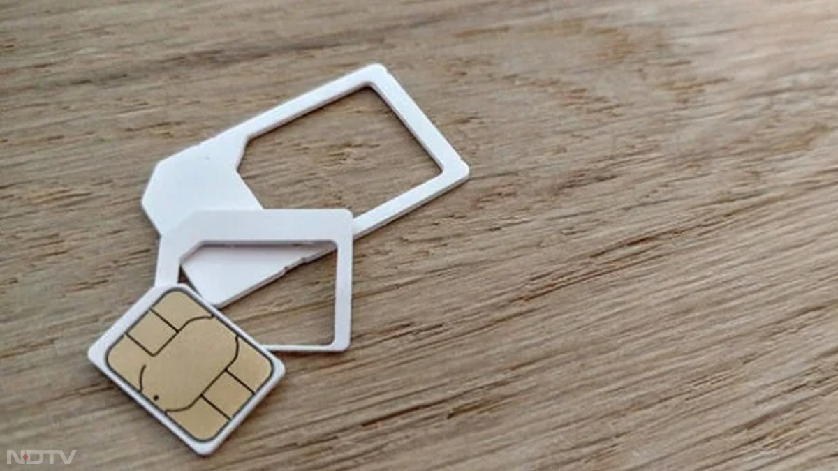 एक 489 रुपये का प्लान भी है, जिसमें वैलिडिटी तो 30 दिनों की है, लेकिन इसमें डेटा बेनिफिट 50GB है। यह ज्यादा डेटा इस्तेमाल करने वाले यूजर्स के लिए आदर्श है। इस प्लान में 300 SMS का फायदा और साथ ही अनलिमिटेड कॉलिंग मिलती है। इसके अलावा, Wynk, Hello Tunes और Apollo 24|7 Circle का मुफ्त एक्सेस और FASTag पर कैशबैक जैसे अतिरिक्त फायदे भी हैं।