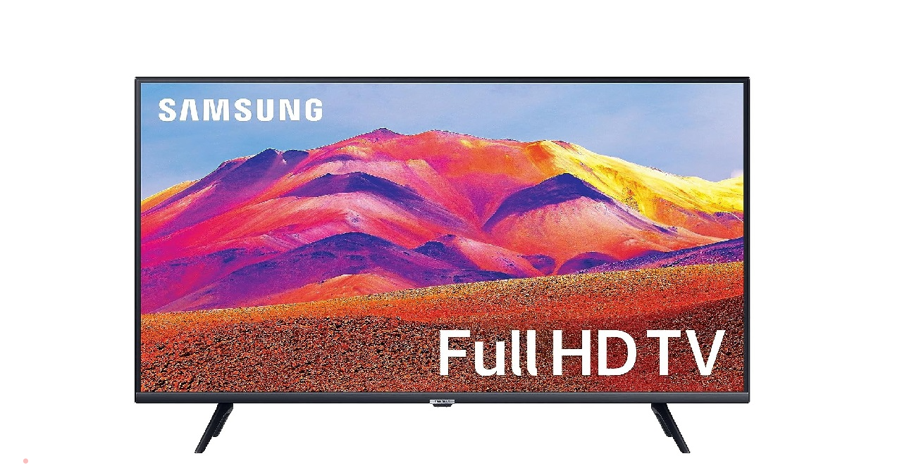 Samsung 43-inch Full HD Smart LED TV अमेजन पर 39 प्रतिशत छूट के बाद 23,990 रुपये में लिस्टेड है। Samsung smart TV में फुल HD डिस्प्ले और 20वॉट स्पीकर दिया गया है। स्मार्ट टीवी Tizen OS पर काम करता है। इसमें 1.5GB RAM और 8GB इंटरनल स्टोरेज दी गई है।