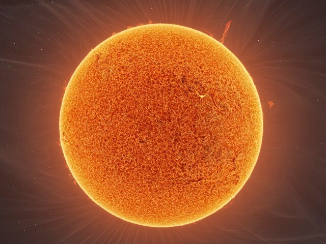 Photo : 90 हजार तस्‍वीरें जोड़ने के बाद दिखा सूर्य का यह ‘रूप', जानें किसने और कैसे किया कारनामा