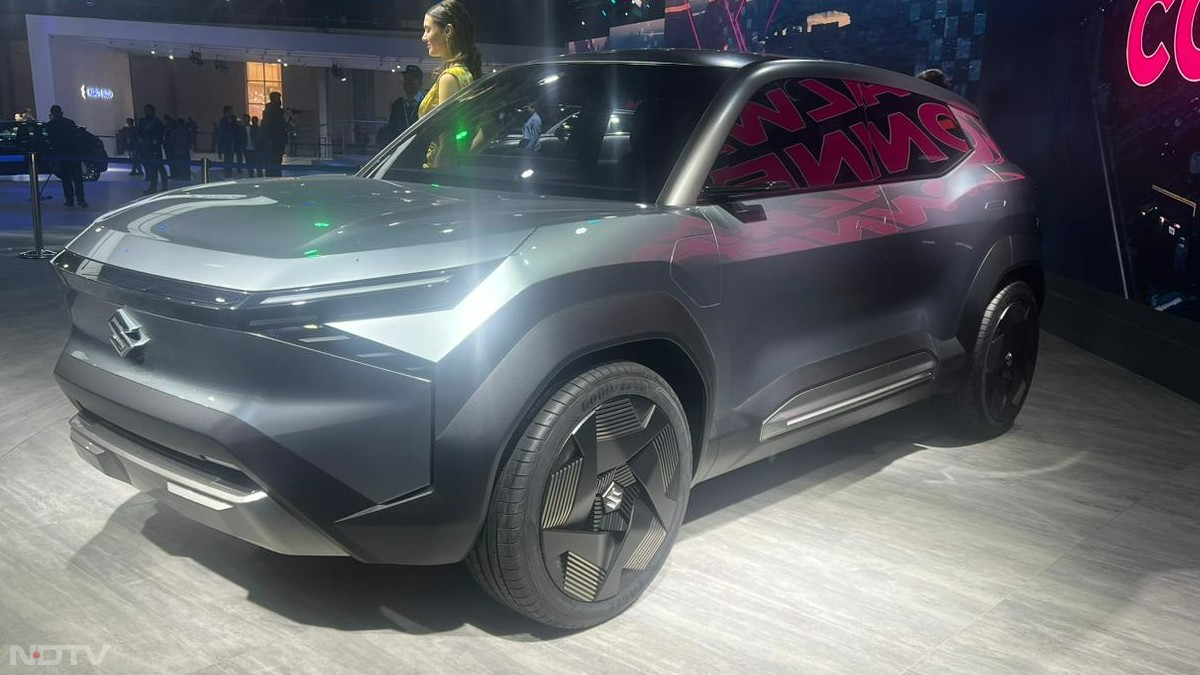Auto Expo 2023 : Maruti Suzuki ने दिखाई 550km रेंज वाली EVX इलेक्ट्रिक SUV, देखें फोटो