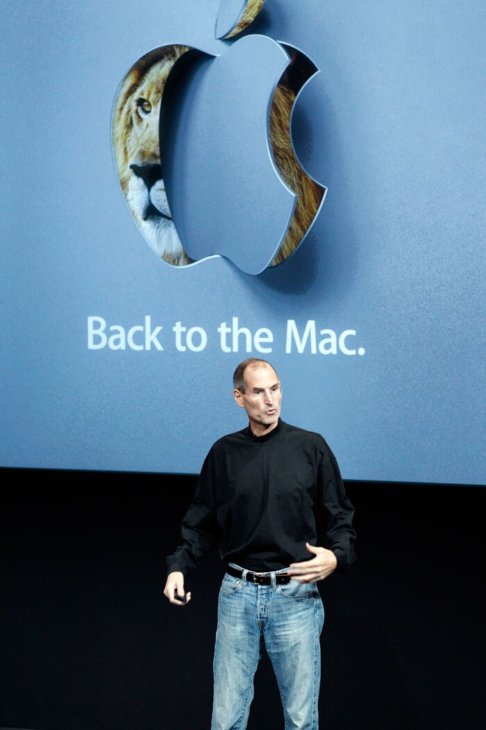 Apple CEO Steve Jobs speaks at an Apple event at Apple headquarters in Cupertino, Calif., announcing a new version of iLife, Apple Inc.'s programs for managing photos, editing videos and other tasks.(Photo AP)