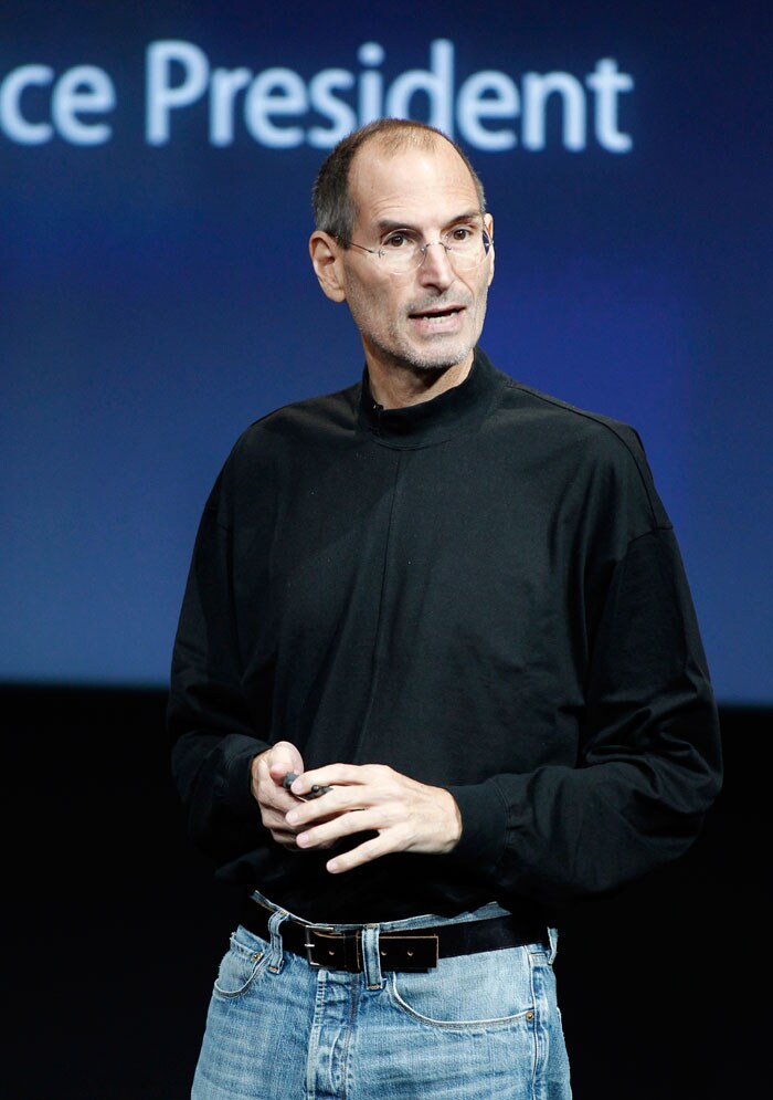 Apple CEO Steve Jobs speaks at an Apple event at Apple headquarters in Cupertino, Calif., announcing a new version of iLife, Apple Inc.'s programs for managing photos, editing videos and other tasks.(Photo AP)