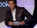 Photo : Salman unveils the BlackBerry PlayBook