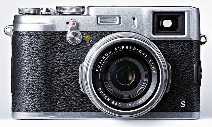 FujiFilm x100s - The EXR Processor II in the camera offers fast response times with a start-up time of only approximately 0.5 seconds, a shooting interval of 0.5 seconds, and a shutter time lag is only 0.01 seconds.