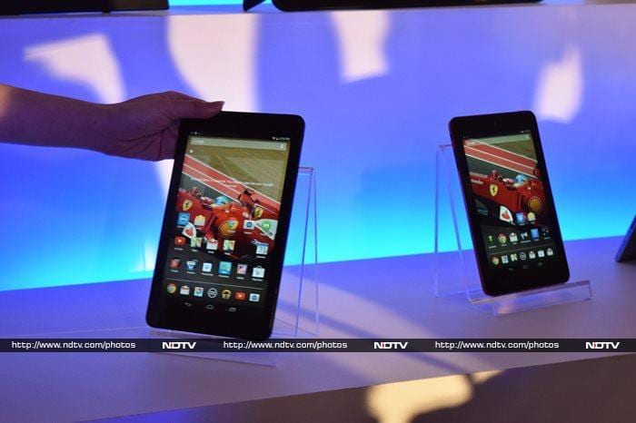 Dell Venue 7 features 7-inch IPS Display with HD (1280 x 800) resolution while the Venue 8 comes with an 8-inch IPS Display with full-HD (1920 x 1200) resolution.