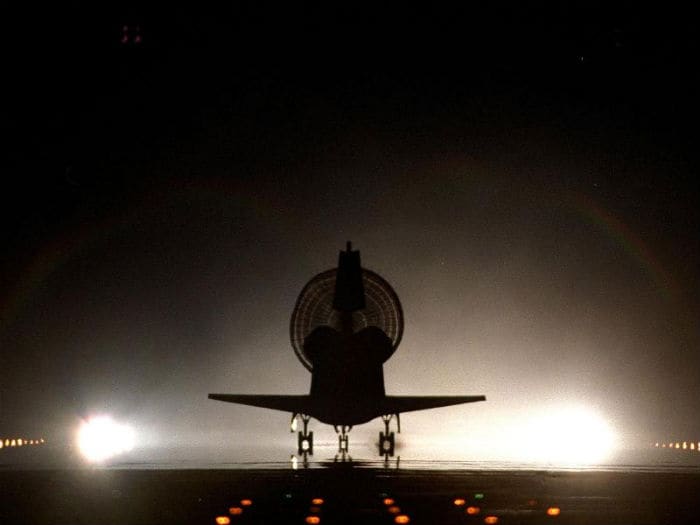 Discovery lands on runway 15 of the shuttle landing facility at the Kennedy space center.
(Photo: NASA)