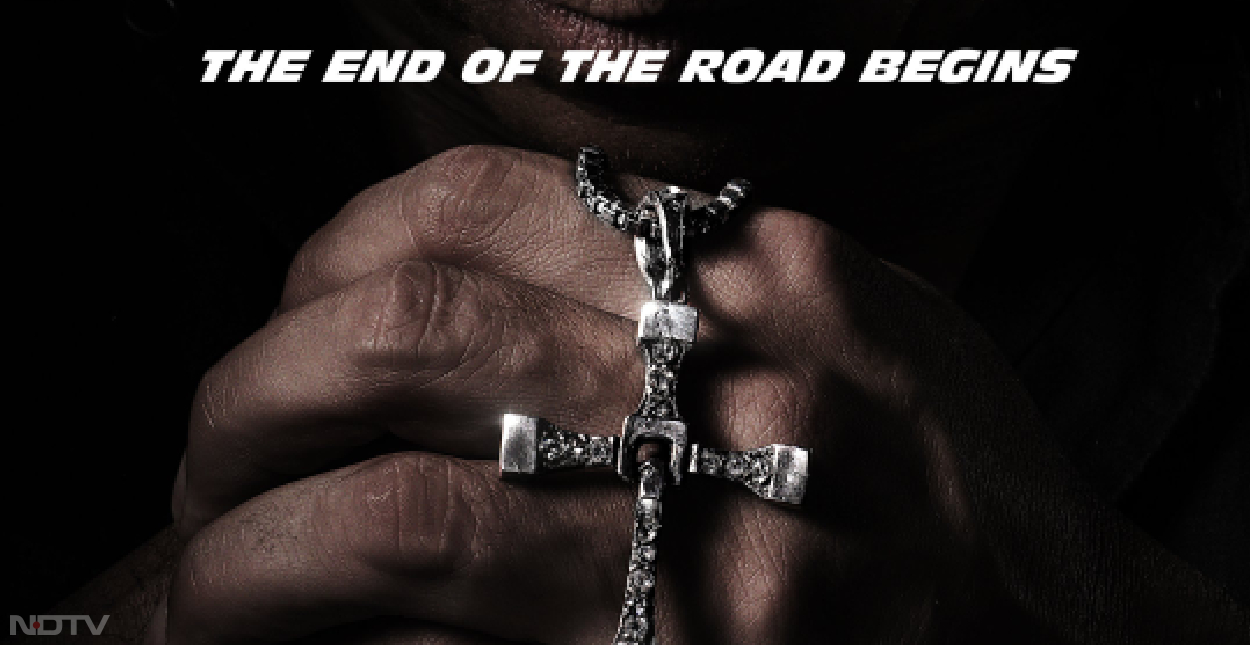 Fast X ने भारत में अच्&zwj;छी शुरुआत की। बीते गुरुवार यानी 18 मई को रिलीज हुई फ&zwj;िल्&zwj;म ने बॉक्&zwj;स ऑफ&zwj;िस पर पहले ही दिन 12.5 करोड़ रुपये बटोरे। इंडस्&zwj;ट्री ट्रैकर Sacnilk की रिपोर्ट के अनुसार, Fast X की भारत में पहले दिन की कमाई का बड़ा हिस्&zwj;सा अंग्रेजी वर्जन से आया। फ&zwj;िल्&zwj;म ने 5.85 करोड़ रुपये कमाए। हिंदी वर्जन ने 5.6 करोड़ रुपये का कारोबार किया।